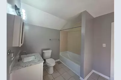 205 S Park Avenue, Waukegan, IL 60085 - Photo 12