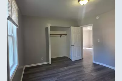 205 S Park Avenue, Waukegan, IL 60085 - Photo 6