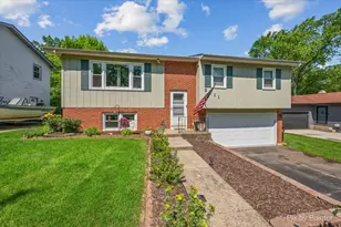 3411 Ridge Rd, Island Lake, IL 60042 - Photo 2
