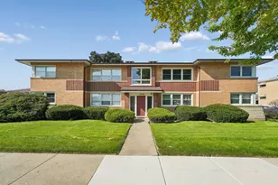 10350 Canterbury St, Westchester, IL 60154 - Photo 1