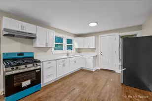 2608 Kashmiri Ave, McHenry, IL 60050 - Photo 2