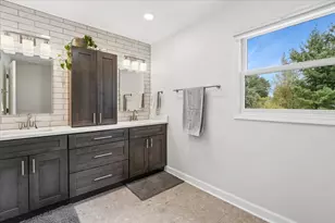 6079 Indian Trail Rd, Gurnee, IL 60031 - Photo 14