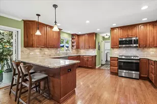 6079 Indian Trail Rd, Gurnee, IL 60031 - Photo 6