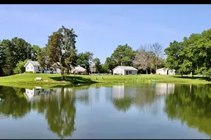 1335 Schwartz Rd, Centralia, IL 62801 - Photo 6