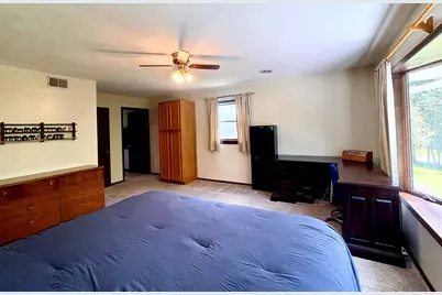1335 Schwartz Road, Centralia, IL 62801 - Photo 24