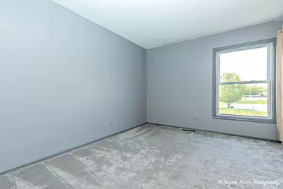 1402 Inverrary Lane #1402, Deerfield, IL 60015 - Photo 14