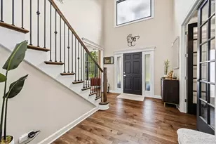 4070 Meadow View Dr, Saint Charles, IL 60175 - Photo 6