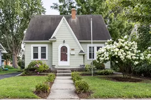 869 Shuler St, Elgin, IL 60123 - Photo 1