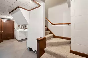 119 Palm Ave, Rockford, IL 61107 - Photo 30