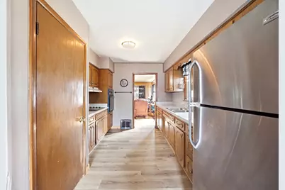 502 Barnum Road, Rockford, IL 61109 - Photo 6