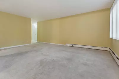 3100 Bayside Drive #3, Palatine, IL 60074 - Photo 4