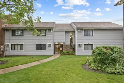 3100 Bayside Drive #3, Palatine, IL 60074 - Photo 2