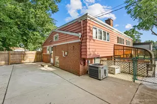714 Western Ave, Glen Ellyn, IL 60137 - Photo 24