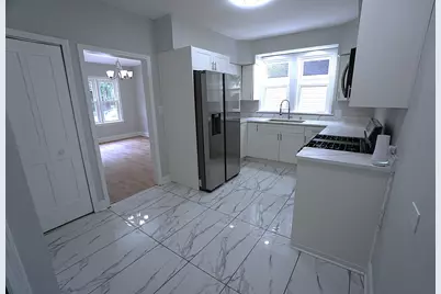 2315 W 112th Street, Chicago, IL 60643 - Photo 6