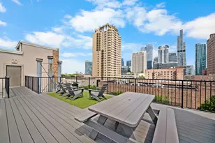 1525 S Michigan Ave, Chicago, IL 60605 - Photo 18