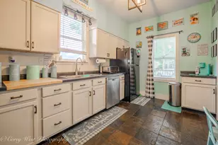 320 E High St, Sycamore, IL 60178 - Photo 44