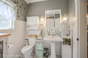 320 E High St, Sycamore, IL 60178 - Photo 2