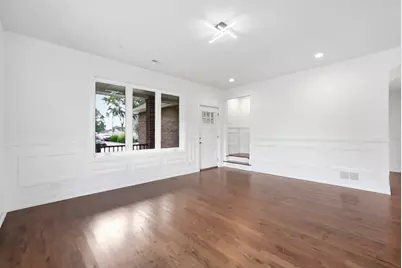 6939 W 95th Place, Oak Lawn, IL 60453 - Photo 6