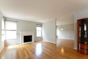208 Westminster Dr, Bloomingdale, IL 60108 - Photo 4
