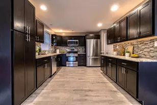 2115 121st St, Blue Island, IL 60406 - Photo 6