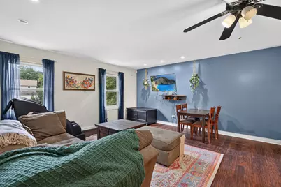 919 W Dale Avenue, McHenry, IL 60051 - Photo 6
