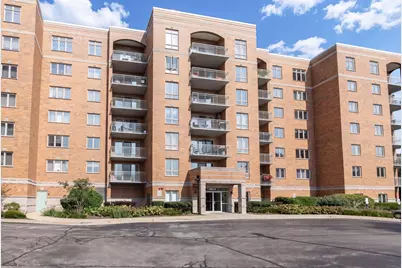 6815 N Milwaukee Avenue #507, Niles, IL 60714 - Photo 2