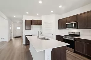 17501 W Windemere Cir, Lockport, IL 60441 - Photo 8