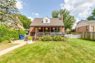 218 S Addison St, Bensenville, IL 60106 - Photo 22