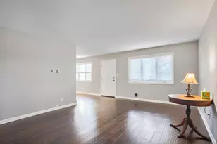 230 Manor Dr, New Lenox, IL 60451 - Photo 4
