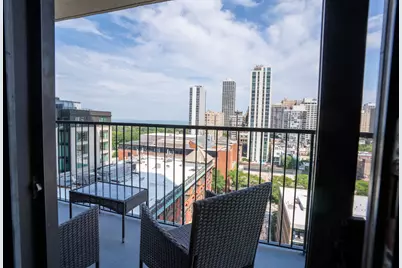 1560 N Sandburg Terrace #1506, Chicago, IL 60610 - Photo 22