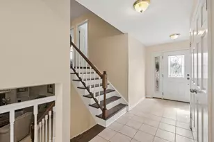 1414 W Allison Ct, Arlington Heights, IL 60005 - Photo 4