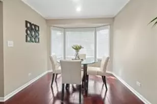 28 Hampton St, Cary, IL 60013 - Photo 6