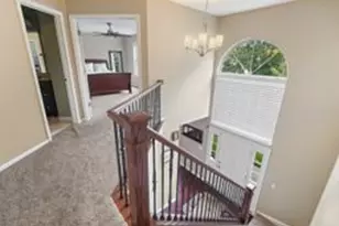 28 Hampton St, Cary, IL 60013 - Photo 10