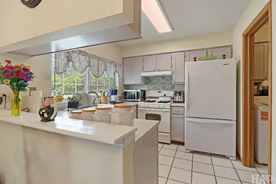 2006 Teton Parkway, Algonquin, IL 60102 - Photo 6