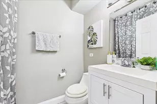 451 Elm St, Deerfield, IL 60015 - Photo 18