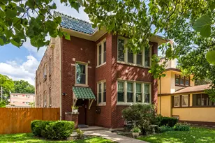 414 S Harvey Ave, Oak Park, IL 60302 - Photo 1