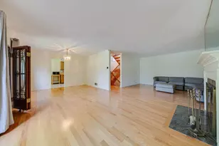 19W182 Ginny Ln, Oak Brook, IL 60523 - Photo 42