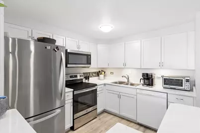 2005 S Finley Road #204, Lombard, IL 60148 - Photo 10
