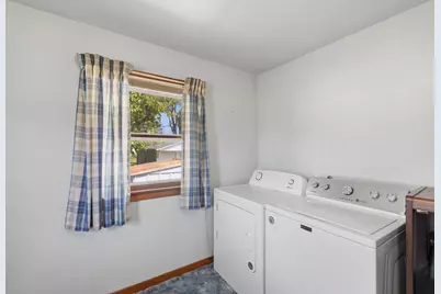 705 SW 4th Street, Aledo, IL 61231 - Photo 14