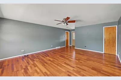 378 Oakwood Drive, Crete, IL 60417 - Photo 12