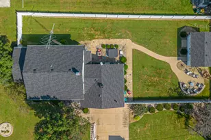 1847 W Tower Dr, Kankakee, IL 60901 - Photo 26