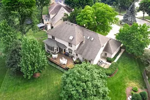 6905 Irish Ct, Darien, IL 60561 - Photo 36