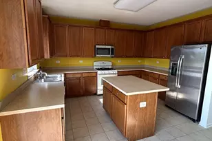 1959 Country Hills Dr, Yorkville, IL 60560 - Photo 4