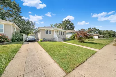 18026 Oakley Avenue, Lansing, IL 60438 - Photo 2