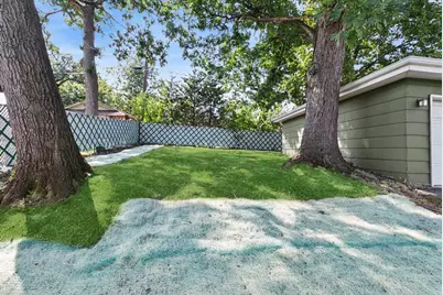 9352 S 82nd Court, Hickory Hills, IL 60457 - Photo 20