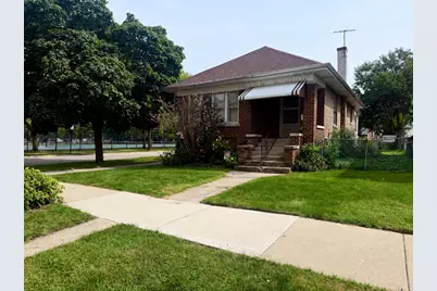5057 N Keeler Avenue, Chicago, IL 60630 - Photo 2