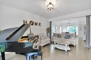 88 Open Pkwy S, Hawthorn Woods, IL 60047 - Photo 6