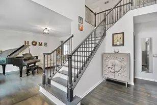 88 Open Pkwy S, Hawthorn Woods, IL 60047 - Photo 4