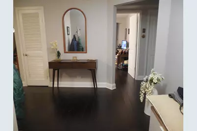 4000 Dundee Road #203B, Northbrook, IL 60062 - Photo 2