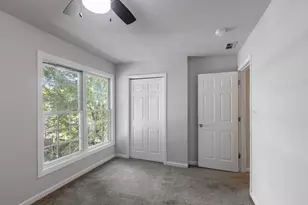 532 N 7th St, Dekalb, IL 60115 - Photo 14